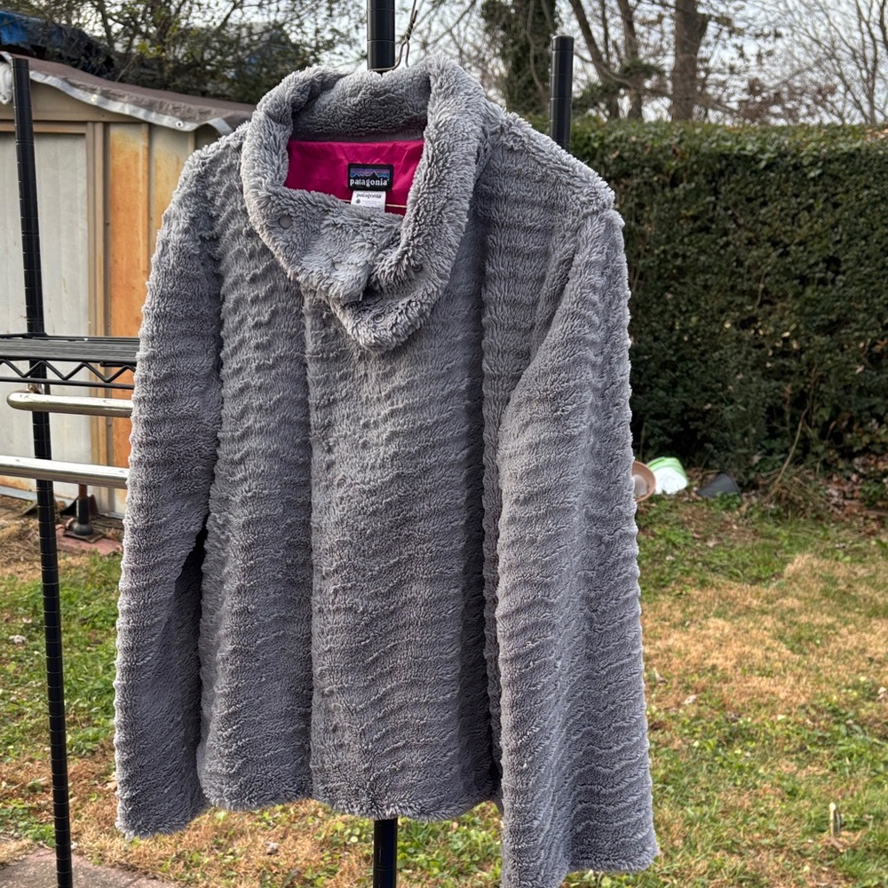 Patagonia Gray Teddy Jacket with Pink Lining size L womens - Picture 8 of 12